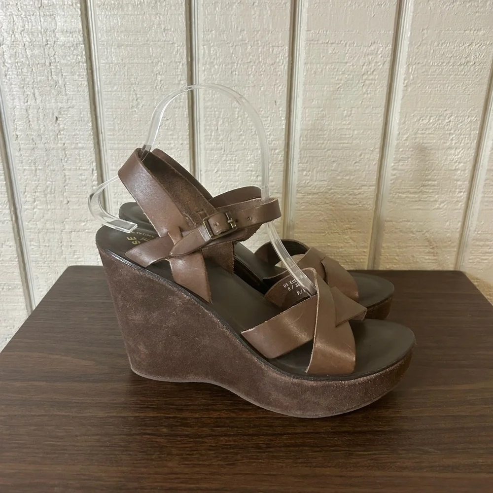 Kork Ease Ava Wedge Heel, size 8.